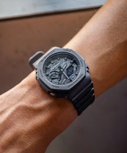 GA-2100CA-8AER та купити 5780 Watch4You в Casio гарантією, з доставкою Годинник Украині ціна – грн. G-Shock